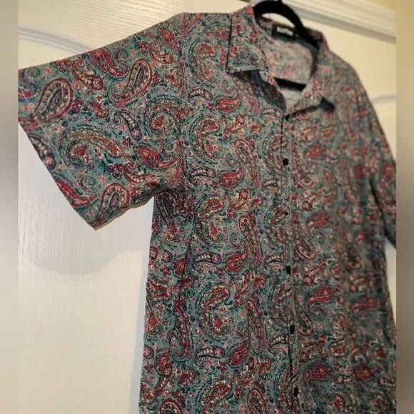 PAISLEY Button Up - Picture 3 of 6